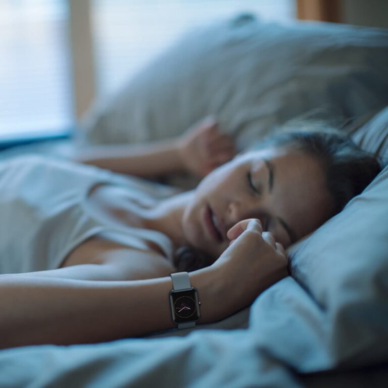 S20 Smart Watch, Sleep Tracker, Automatically track and analyze your sleep time and quality with sleep score.