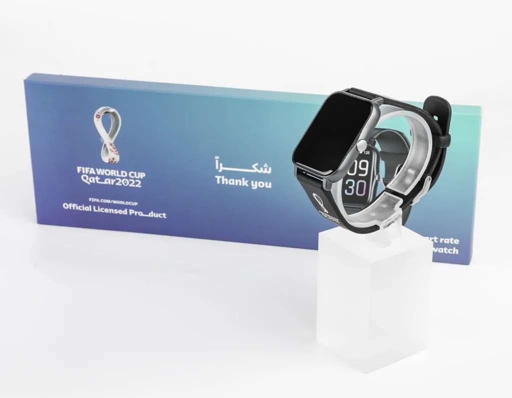 Montre intelligente souvenir de la Coupe du monde fabriquée par Starmax